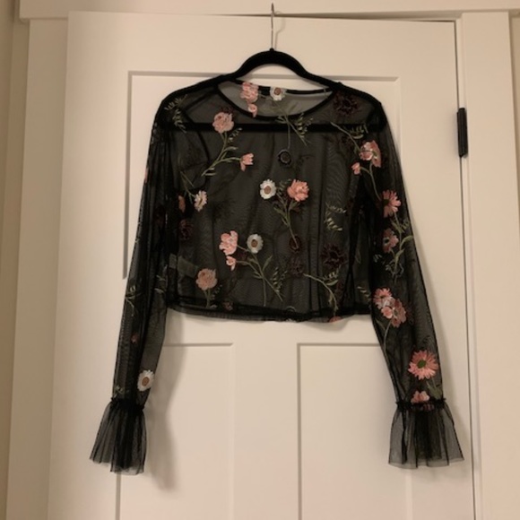 Black Floral Mesh Crop Top - Nordstroms - Picture 4 of 4